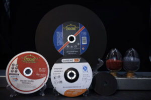 abrasive particles