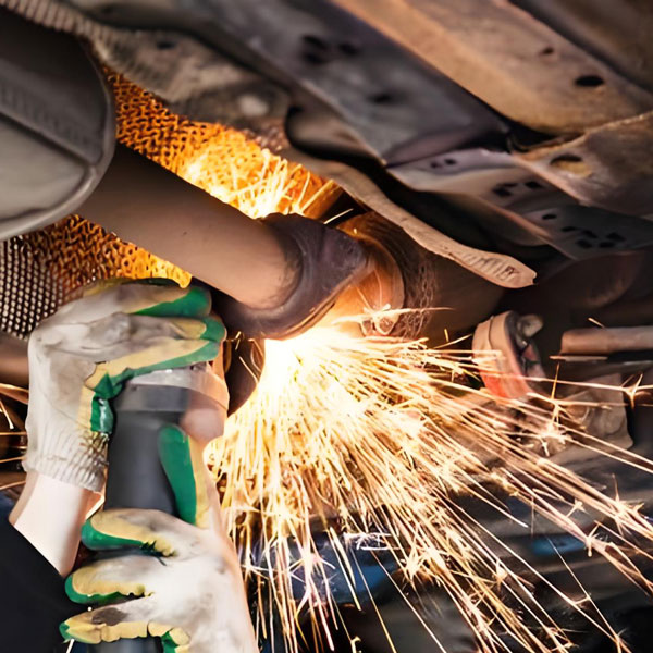 Automotive Metal Cutting