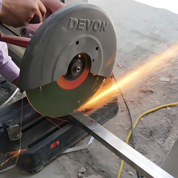 Stainless Steel Tube Cutting